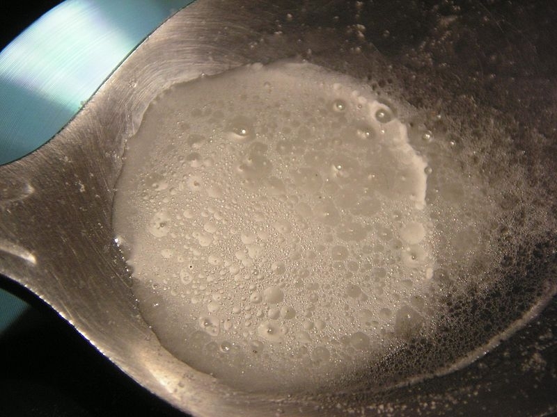 cooking crack cocaine with ammonia